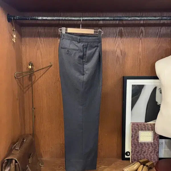 [BUNJANG] Armani Collezioni Wool Cashmere Flannel Trousers / 아르마니꼴레지오니 울 팬츠 30~31