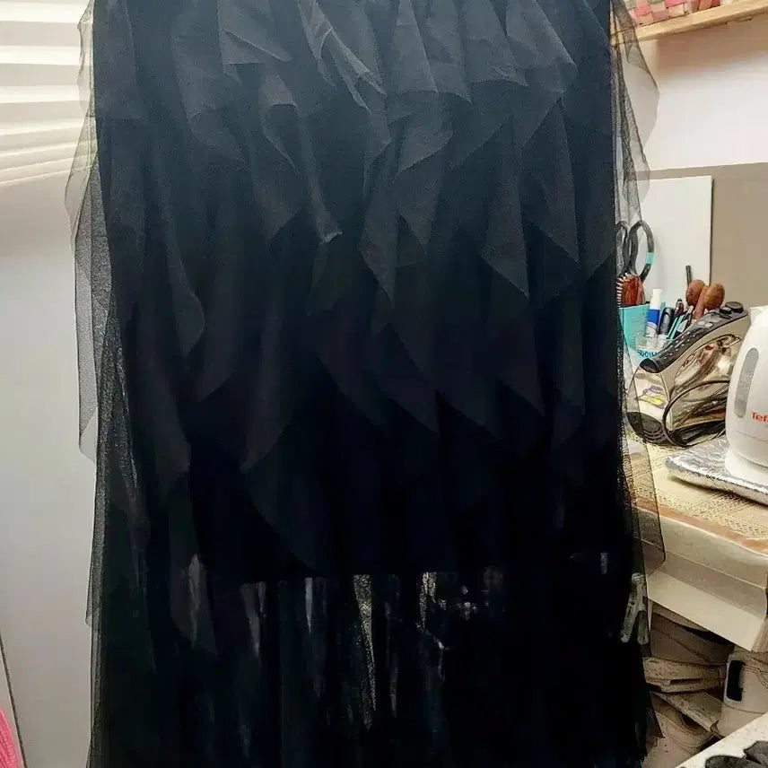 [BUNJANG] Black Mesh Ruffle Long Skirt / 블랙 망사 프릴 스커트
