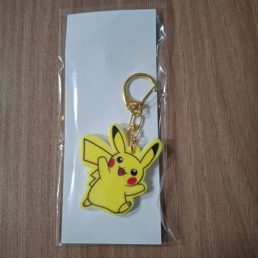 [BUNJANG] Pokemon MEGA FESTA Promo Pikachu Limited Edition Keychain (Sealed) / 한정판)포켓몬스터 MEGA FESTA 프로모 피카츄 열쇠고리 키링 미개봉