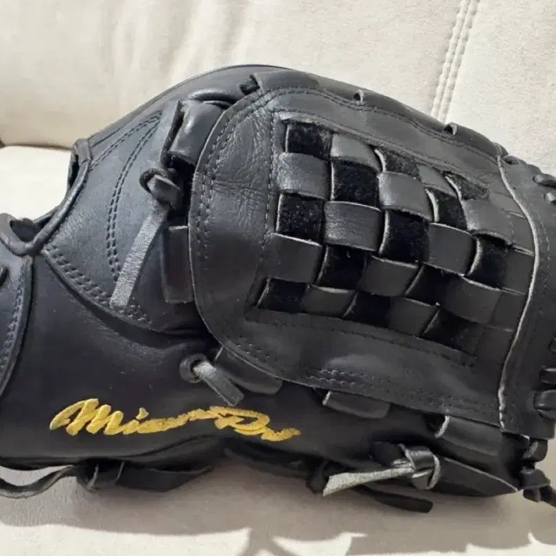 [BUNJANG] Mizuno Haga Pro Order Pitcher Glove / 미즈노 하가 프로 오더 투수