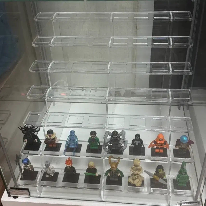 [BUNJANG] Darakbang Company Lego Acrylic Stand / 레고 아크릴 거치대 (다락방컴퍼니) 판매합니다