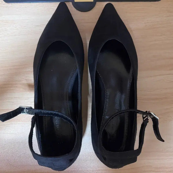 [BUNJANG] Suede Strap Flat Shoes / 스웨이드 스트랩 플랫슈즈
