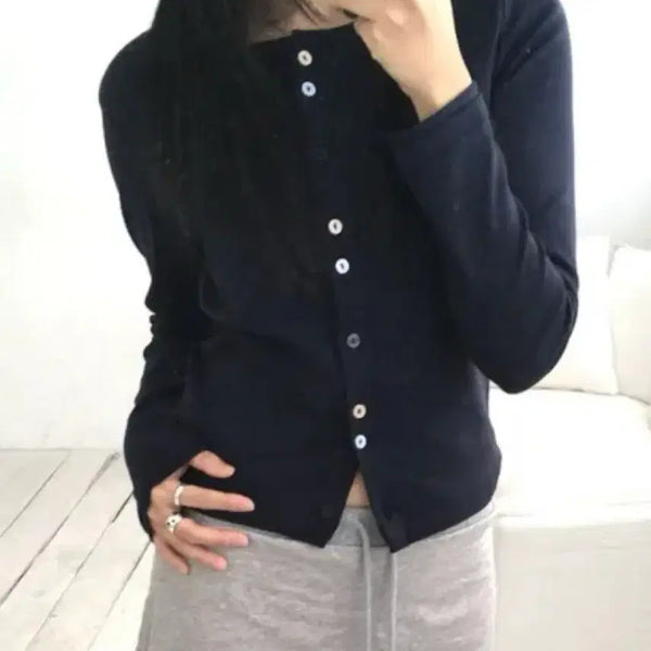 [BUNJANG] Avely Color Button Cardigan Navy / 에이블리 컬러 버튼 가디건 네이비