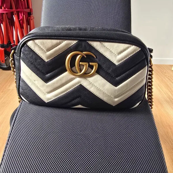 [BUNJANG] Gucci Marmont Matelassé Camera Bag / 구찌 마몬트 마틀라세 카메라백
