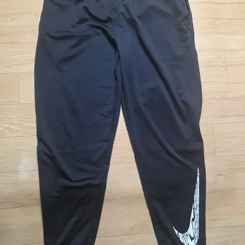[BUNJANG] Nike Swoosh Training Pants Black / L.95나이키 스우시 트레이닝 바지 블랙길이 89cm 상태좋아요