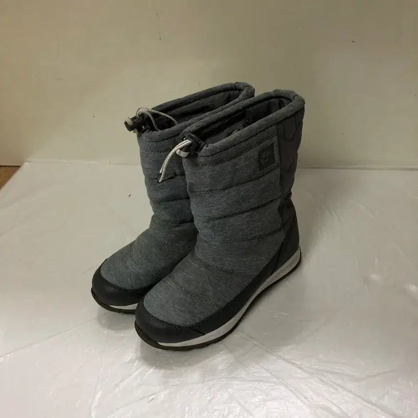 [BUNJANG] Nepa Winter Boots 240mm / 네파 겨울 부츠 240MM@9930