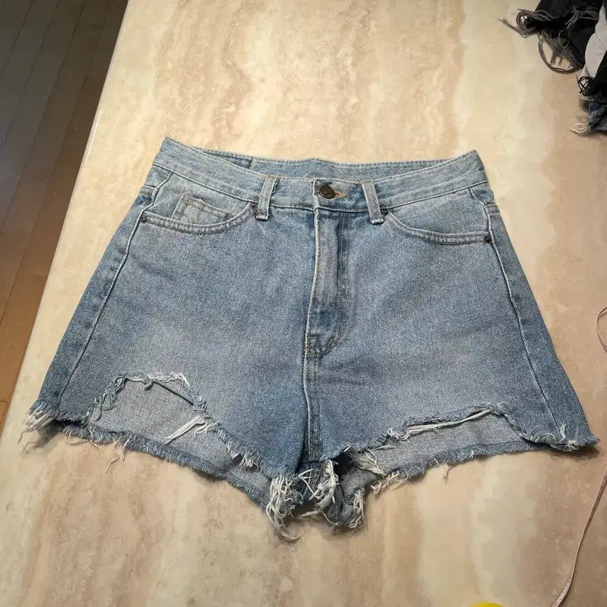 [BUNJANG] Y2K Denim Cut-off Shorts / 새상품 y2k 데님 컷팅 반바지 숏팬츠 핫팬츠