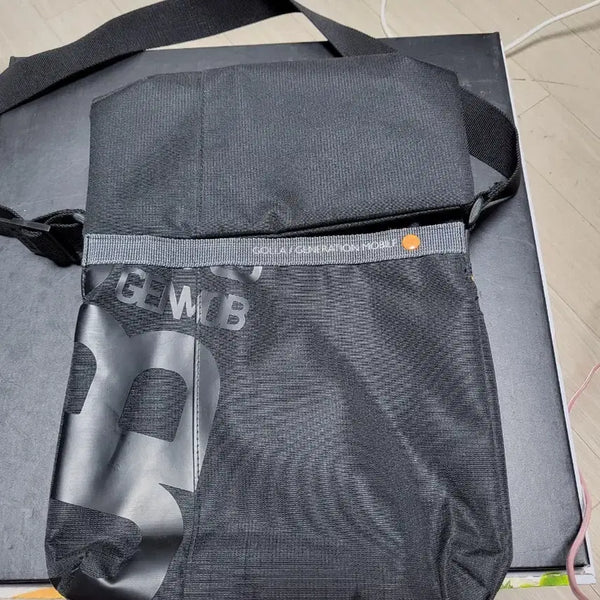 [BUNJANG] Gola Black Crossbody Bag / 골라 블랙 크로스백 상태최상