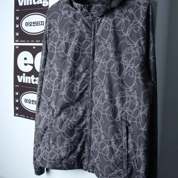 [BUNJANG] Pencurch Pattern Full Zip Windbreaker Jumper Jacket (M-L) / (M-L) 펜처치 집업 바람막이 점퍼자켓 패턴 그레이 폴리-H35467