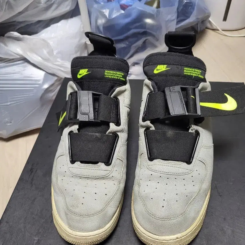 [BUNJANG] Nike Air Force 1 Utility Big Size 305mm / 빅사이즈 나이키 에어포스 1 유틸리티 305mm 상태좋음