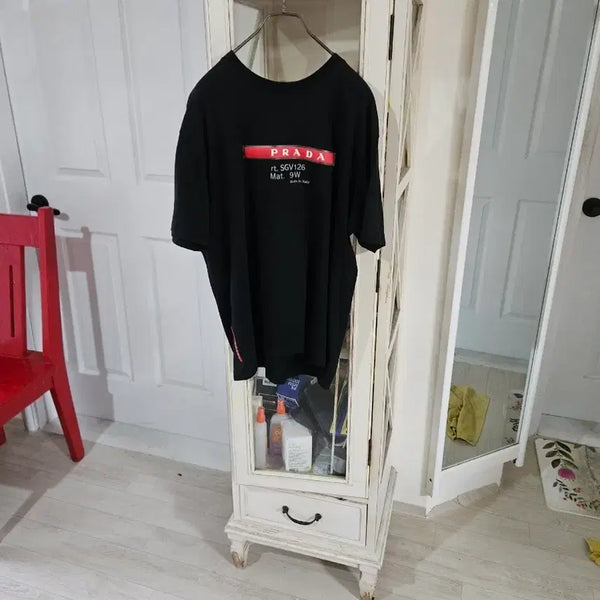 [BUNJANG] Prada Short Sleeve T-Shirt Black / 프라다 반팔티 블랙