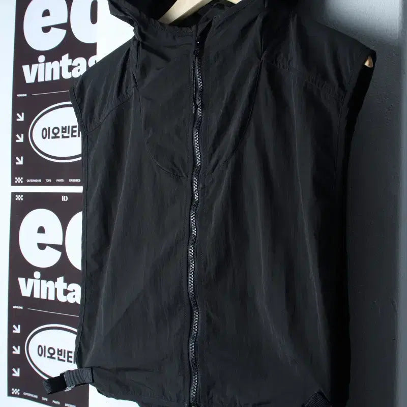 [BUNJANG] GLAC Nylon Zip-Up Windbreaker Jumper Jacket Vest Black / (L) 글랙 집업 바람막이 점퍼자켓 조끼 나일론 블랙-H35482