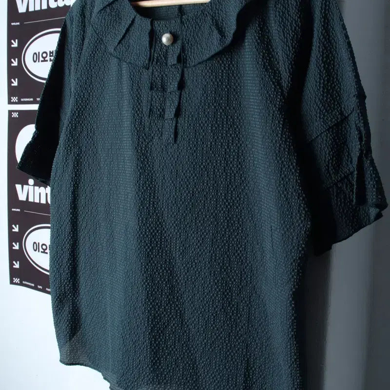 [BUNJANG] W(F) Jisen Short Sleeve Collar T-Shirt / W(F) 지센 반팔 카라 티셔츠 새상품 셔츠 남방 블라우스-H35500