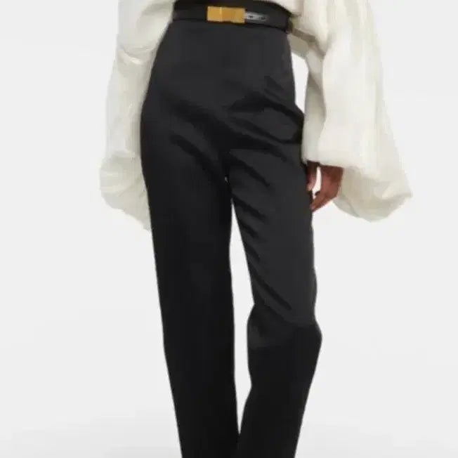 [BUNJANG] KHAITE 100% Silk White Blouse / KHAITE 케이트 100%Silk White 불라우스 새상품
