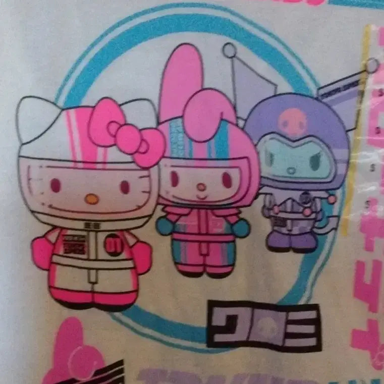 [BUNJANG] Hello Kitty Limited Edition Short Sleeve T-Shirt White S / 헬로키티 반팔 티셔츠 흰색S 한정판