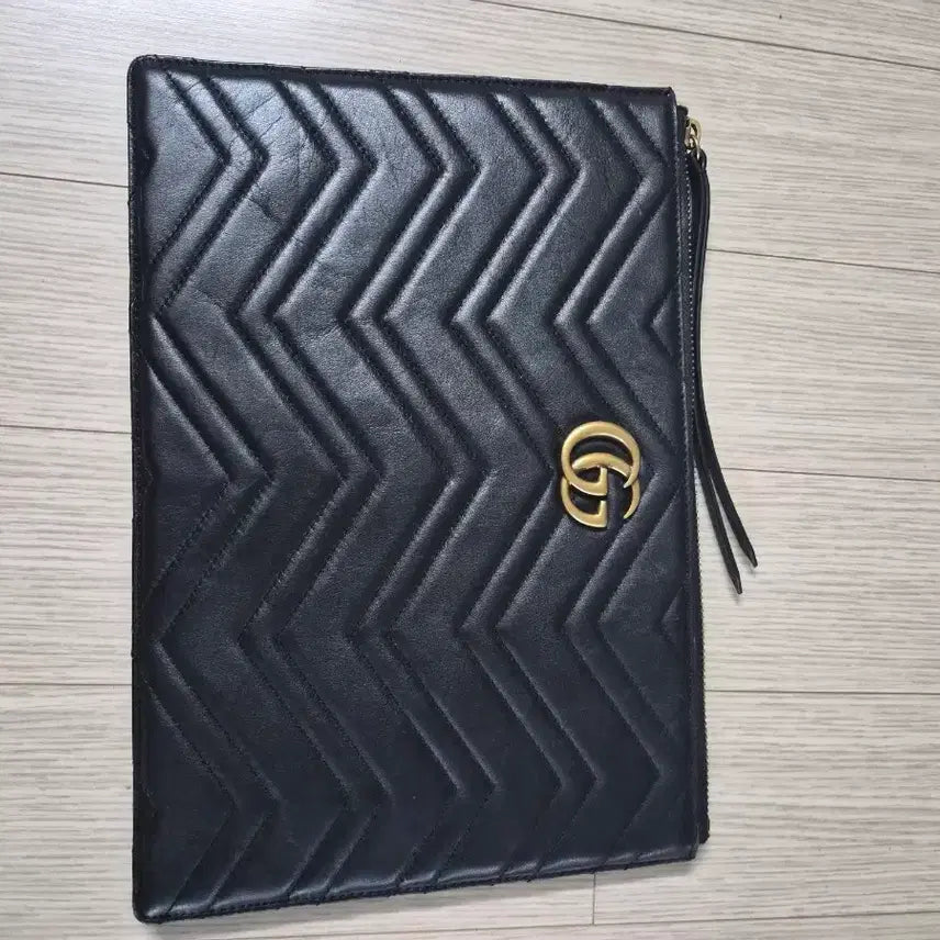 [BUNJANG] Gucci Marmont Clutch Bag Black / 구찌 마몽트 클러치백 블랙