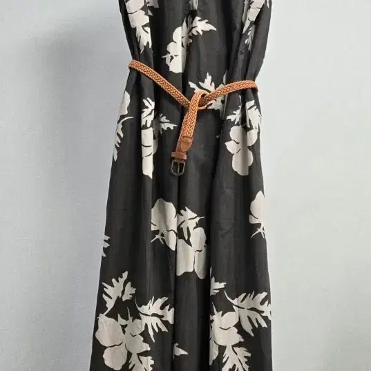 [BUNJANG] Floral Sleeveless Maxi Dress / 플로럴 패턴 민소매 롱 원피스