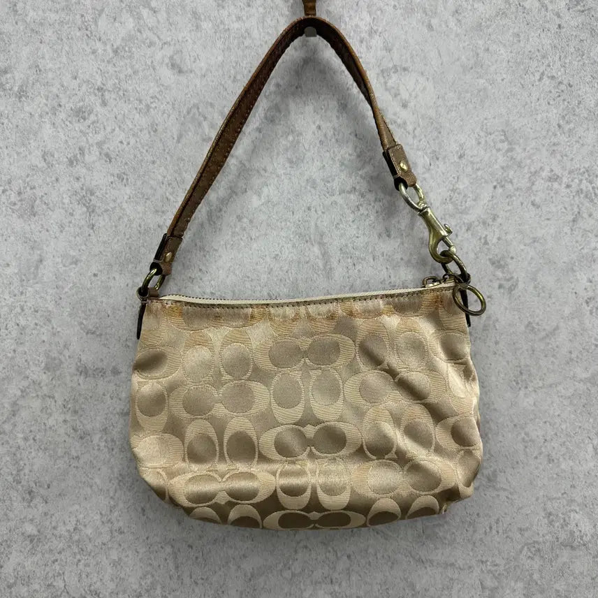 [BUNJANG] OS Coach Signature Pattern Women's Shoulder Bag / OS 코치 시그니처 패턴 여자 숄더백