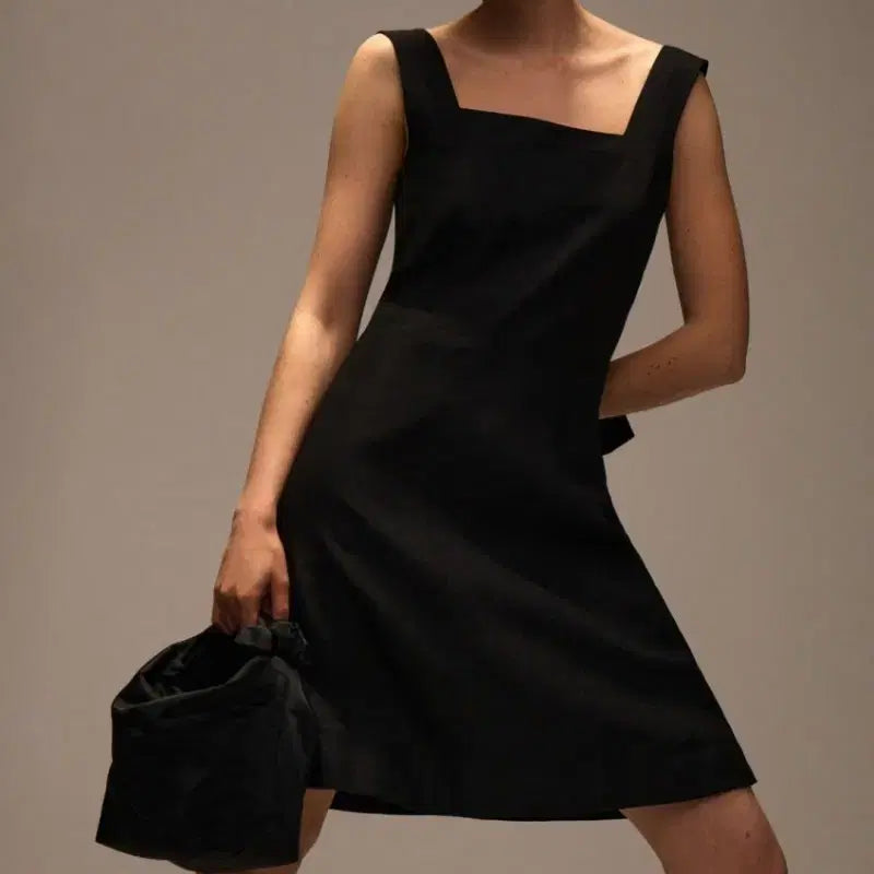 [BUNJANG] COS Square Neck Pinnafore Dress / 코스 스퀘어넥 피나포어 원피스