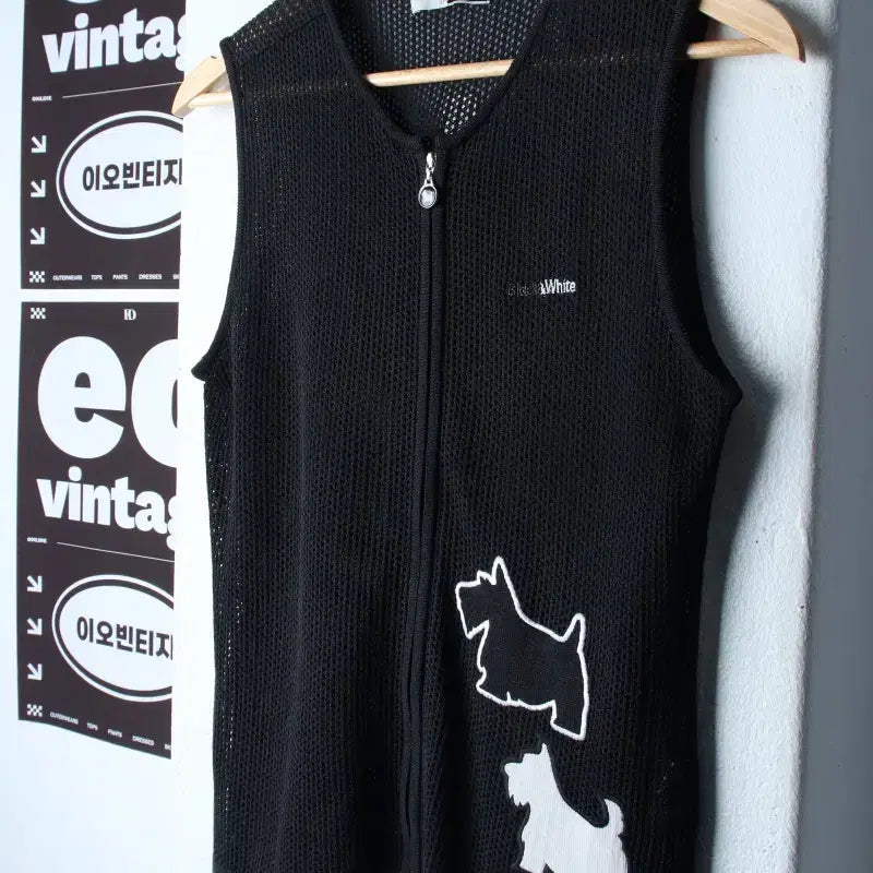 [BUNJANG] W-M Black & White Windbreaker Zip-up Jacket Vest / W(S-M) 블랙앤화이트 집업 바람막이 점퍼자켓 골프 조끼-H35464