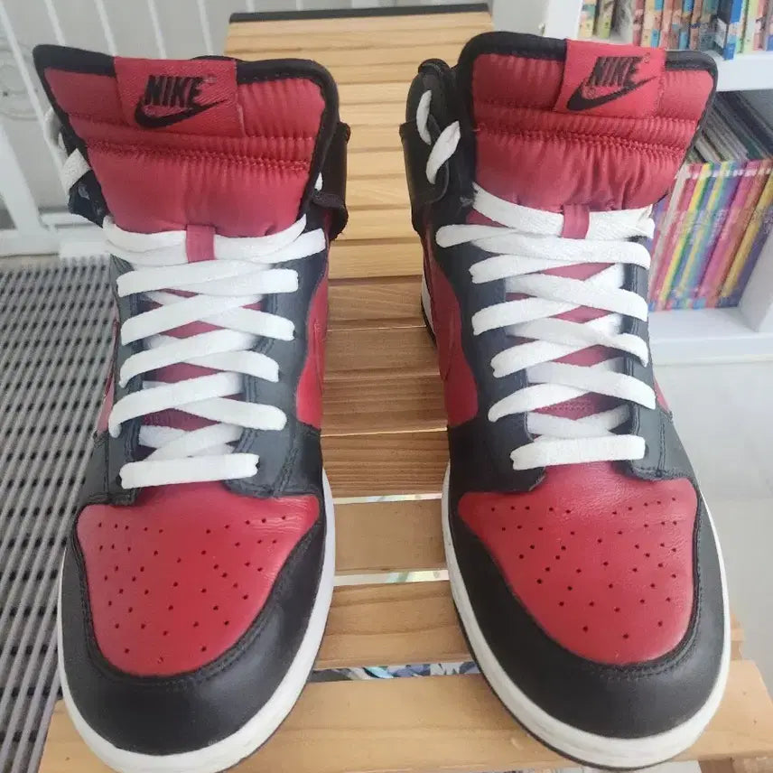 [BUNJANG] Nike Dunk High Black Varsity Red (270mm) / 거의새것/ 정품/ 나이키 덩크 하이 블랙앤 바시티 Red / 270