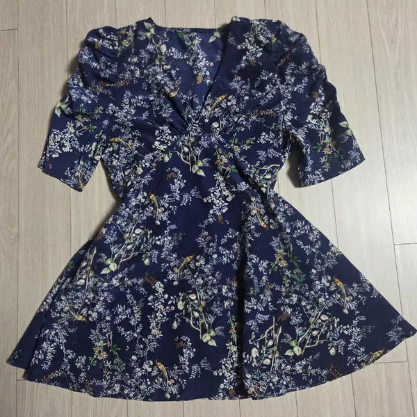 [BUNJANG] Shirring Blouse Size 55 / 실착2회.셔링 블라우스 55사이즈