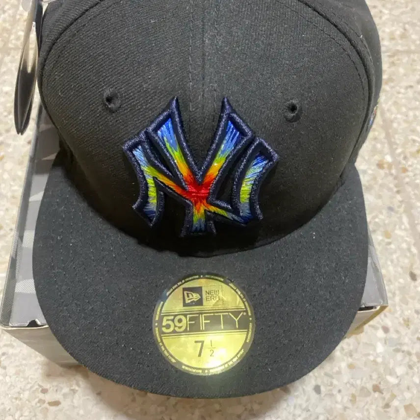 [BUNJANG] New Era 59FIFTY Tie-Dye New York Yankees Fitted Cap / 뉴에라 59FIFTY 타이다이 뉴욕 양키스 7/12