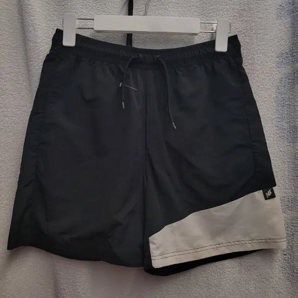 [BUNJANG] New Balance Unisex Woven Shorts Black Size S / 뉴발란스 우븐 반바지  75, S 남 여 공용