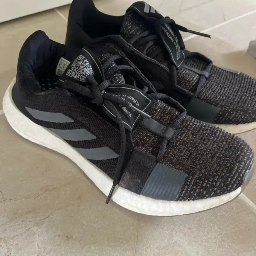 [BUNJANG] Adidas Boost Running Shoes - Black / 아디다스 부스트 운동화 러닝화 블랙 260 265 255 거의 새상품