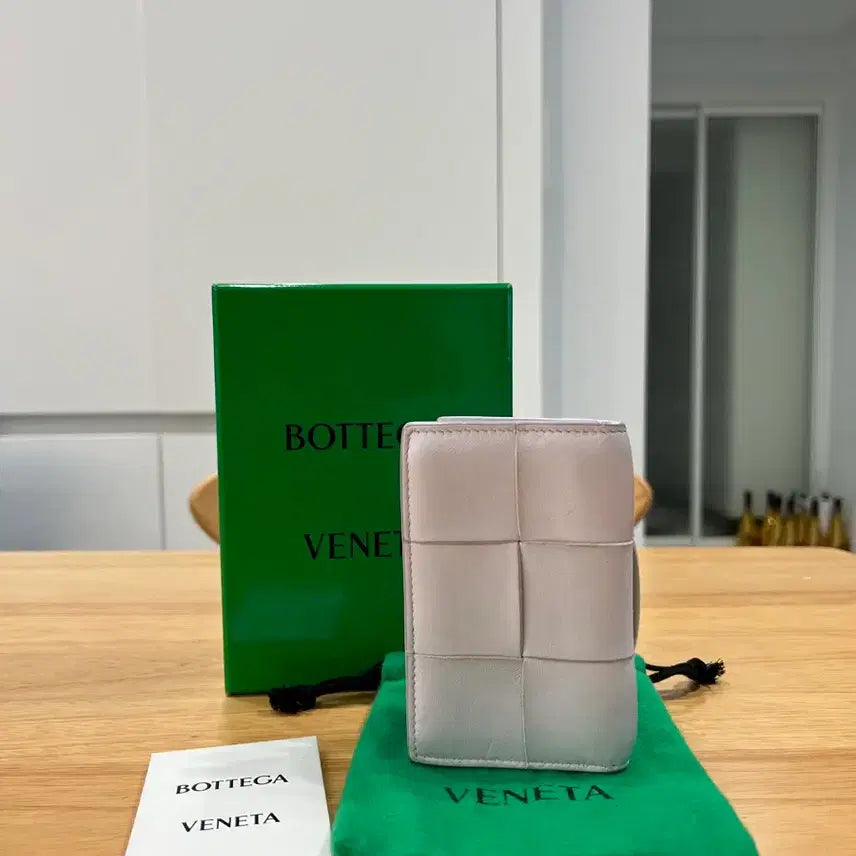 [BUNJANG] Bottega Veneta Intrecciato Wallet / 보테가베네타 인트레치아토 지갑