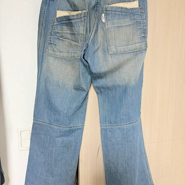 [BUNJANG] A.N.B Washed Denim Jeans (Size 32) / a.n.b 워싱진  (32)