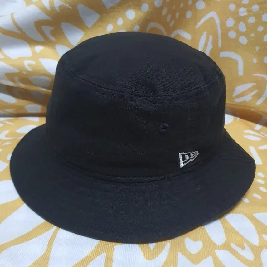 [BUNJANG] New Era Black Bucket Hat M-L / 뉴에라 버킷햇 블랙 M-L