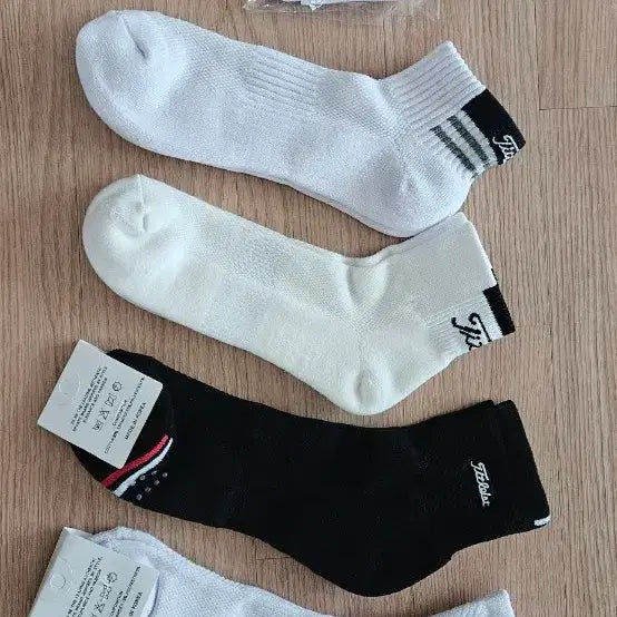 [BUNJANG] Titleist Men's Golf Arm Sleeves & Socks Set / 타이틀리스트 남성골프 5종