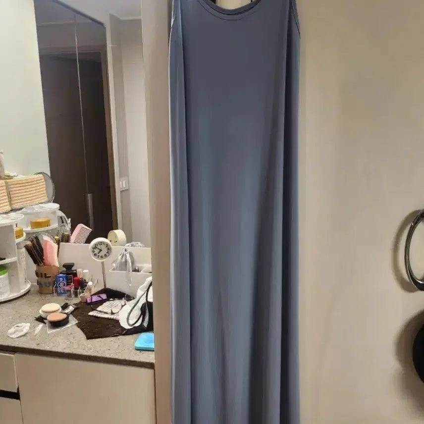 [BUNJANG] Light Blue Sleeveless Maxi Dress / 롱원피스 (새상품)