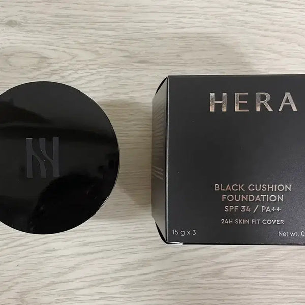 [BUNJANG] Hera Black Cushion Foundation 21N1 Vanilla (New) / (새제품) 헤라 21n1 바닐라 블랙쿠션 파운데이션  본품