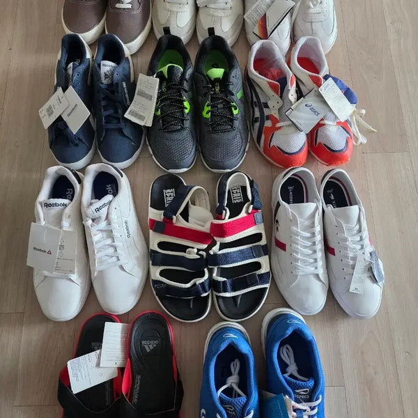 [BUNJANG] Assorted Athletic Shoes Bundle / fila 운동화 / 리복 / 아식스 / 나이키 / 아디다스 / 라코스테 신발