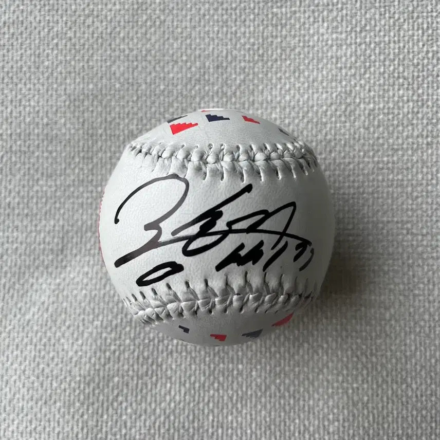 [BUNJANG] 2025 Korean Series Commemorative Ball Song Seung-ki Autographed / 2025 한국시리즈 기념구 송승기 친필사인