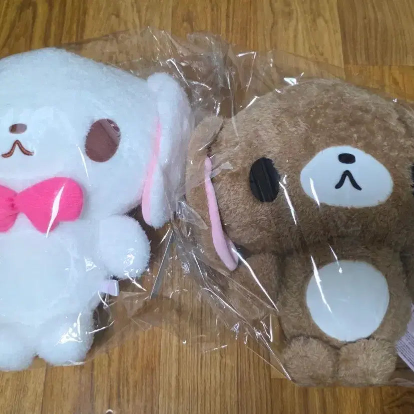 [BUNJANG] Sugar Bunnies Shirousa, Kurousa Medium (30cm) and Keychain (10cm) Set / (4개 세트)슈가바니즈 시로우사, 쿠로우사 중형(30cm) 키링(10cm) 세트