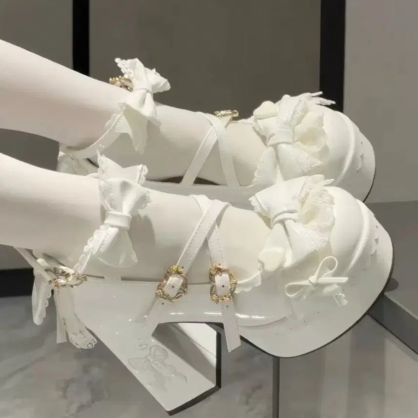 [BUNJANG] White Lolita Platform Shoes / 중브 양산형 지뢰계 통굽 구두 화이트 로리타 코스프레 버블즈 노에미 디마럽
