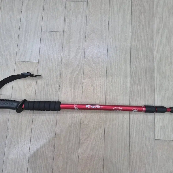 [BUNJANG] Kabuda Red Anti-Shock Hiking Trekking Poles / 카부다 레드 안티샥 등산 스틱
