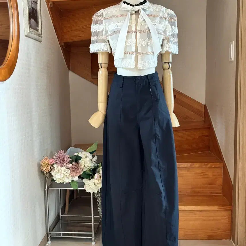 [BUNJANG] Lace Cropped Jacket & Navy Wide Pants Set / 숏자켓. 앤 네이비 와이드 팬츠