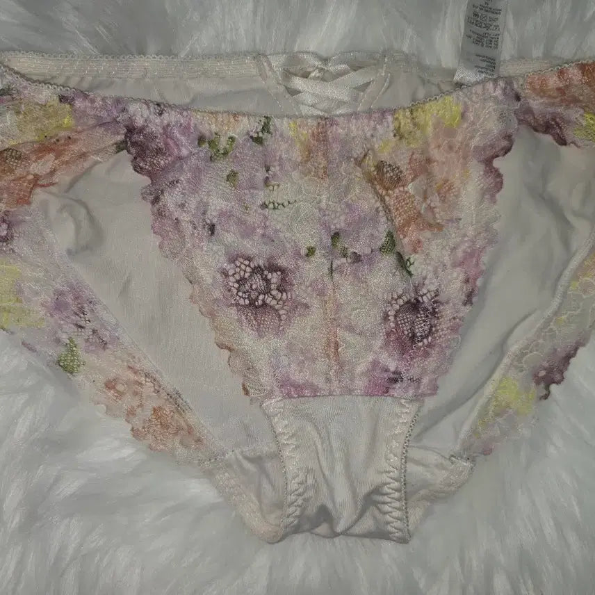 [BUNJANG] Aimefeel Floral Lace Lingerie Set / 새상품 꽃무늬 레이스 속옷 aimefeel 중고