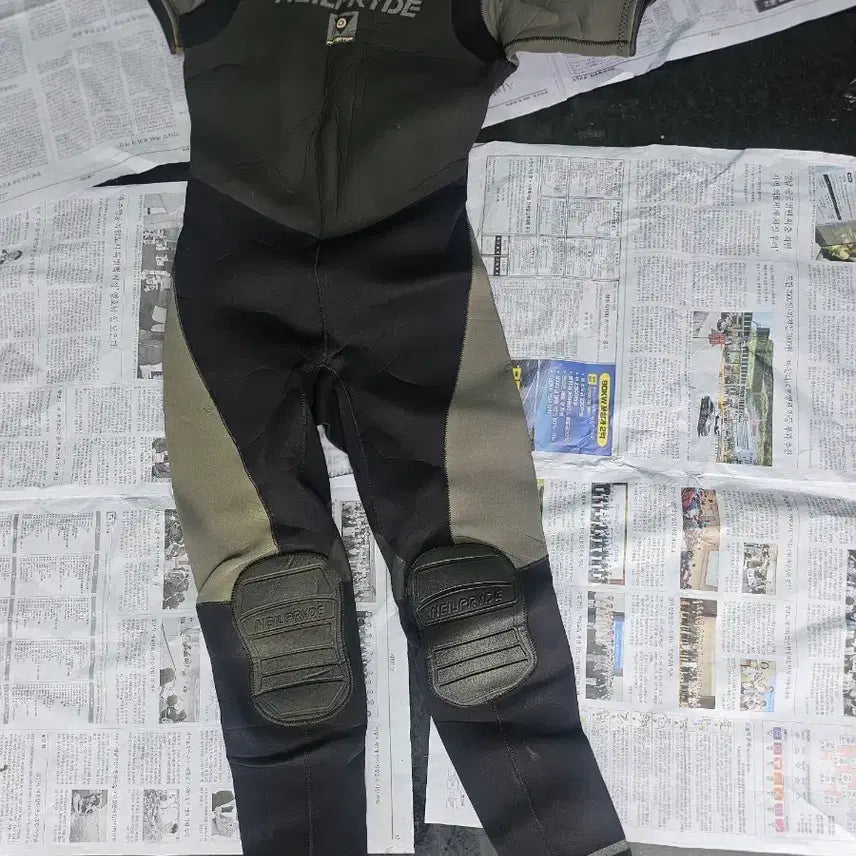 [BUNJANG] 2x Neilpryde Wetsuits with Knee Pads / 수상레저용슈트2벌