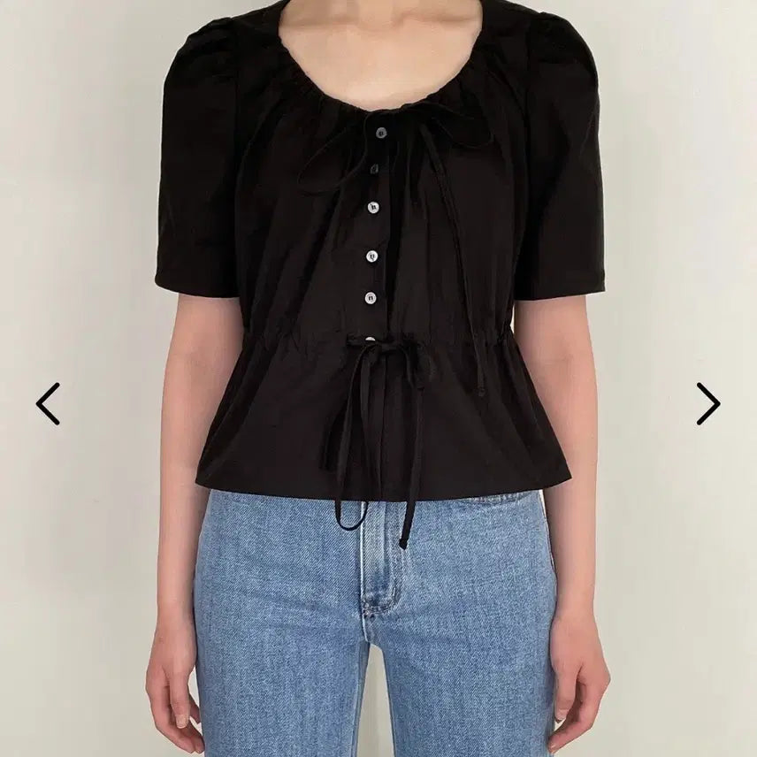 [BUNJANG] Haus Mila Blouse Black / Haus 밀라 블라우스 블랙