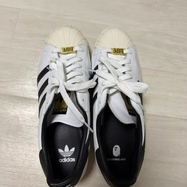 [BUNJANG] Adidas x Bape Superstar Collaboration Sneakers / 아디다스 베이프 슈퍼스타