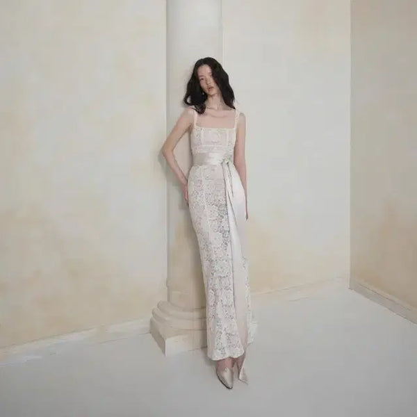 [BUNJANG] Huong Boutique Athena Lace Dress / 후엉브티크 아테나 레이스 드레스 연회장