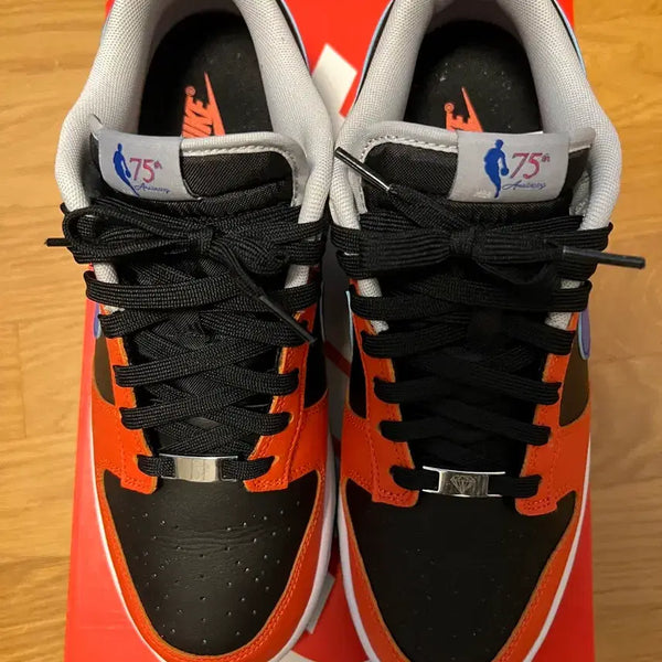 [BUNJANG] Nike Dunk Low EMB NBA Knicks / 나이키 덩크 로우 EMB NBA 닉스 275 팝니다.