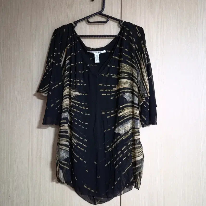 [BUNJANG] Diane Von Furstenberg Silk Blend Batwing Sleeve 3/4 Sleeve Top / (다이앤 본 버스텐버그) 실크+라이크라 가오리핏 7부소매 프리(55~77)사이즈