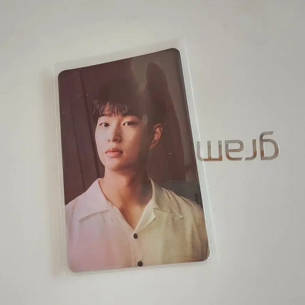 [BUNJANG] SHINee Onew 2022 Season's Greetings Aladdin POB Photocard / 샤이니 2022시그 알라딘 온유 특전포카