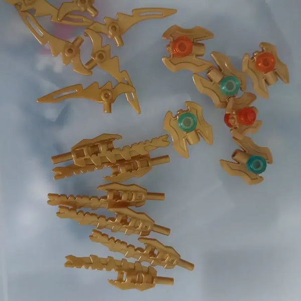 [BUNJANG] LEGO Gold Weapon Parts (18 pcs) Bundle / 레고 골드 무기 부품 18개